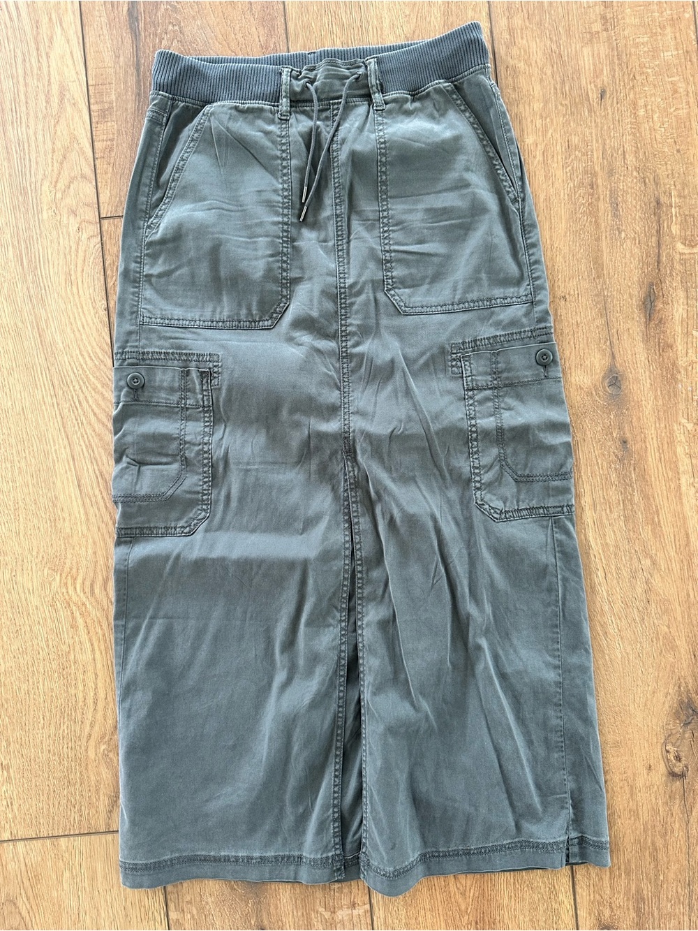 American Eagle Outfitters Grey Maxi Cargo Skirt